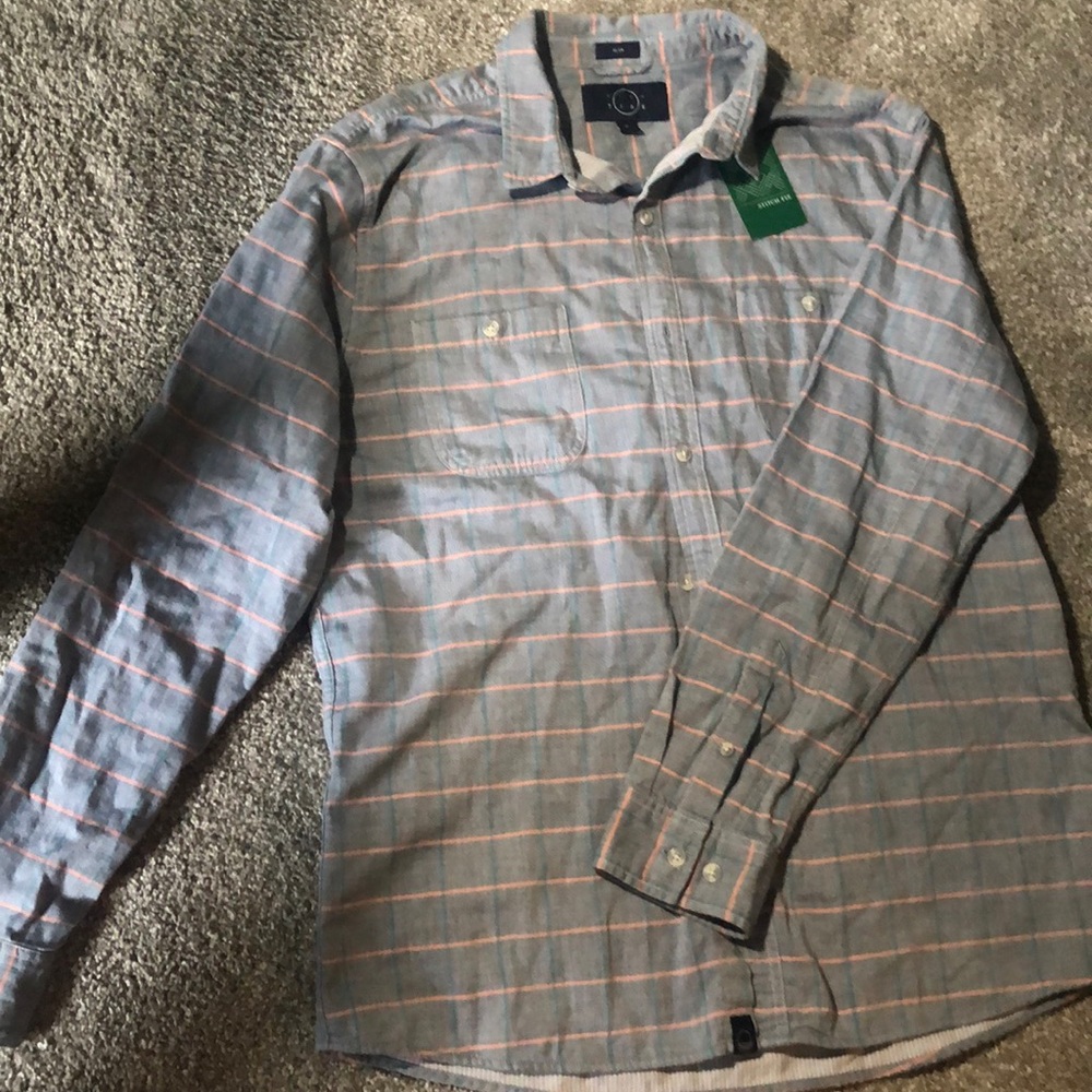 Mens XL slim fit EvenTide button down shirt